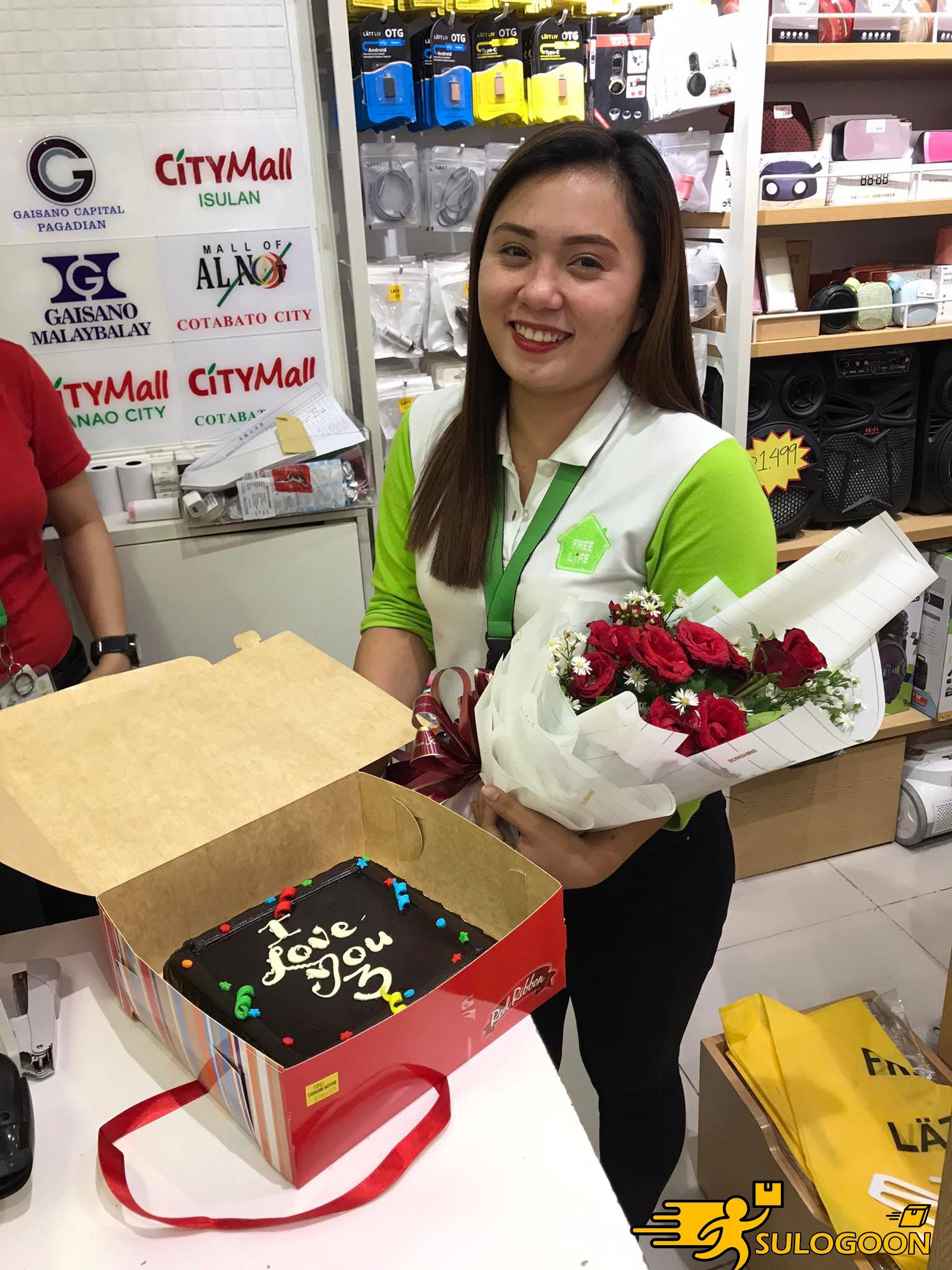 Surprise Cake & Flowers 🎂